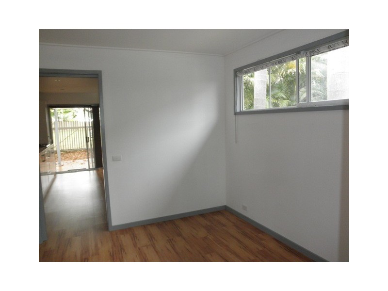 24 WIMBLEDON AVE, North Narrabeen NSW 2101