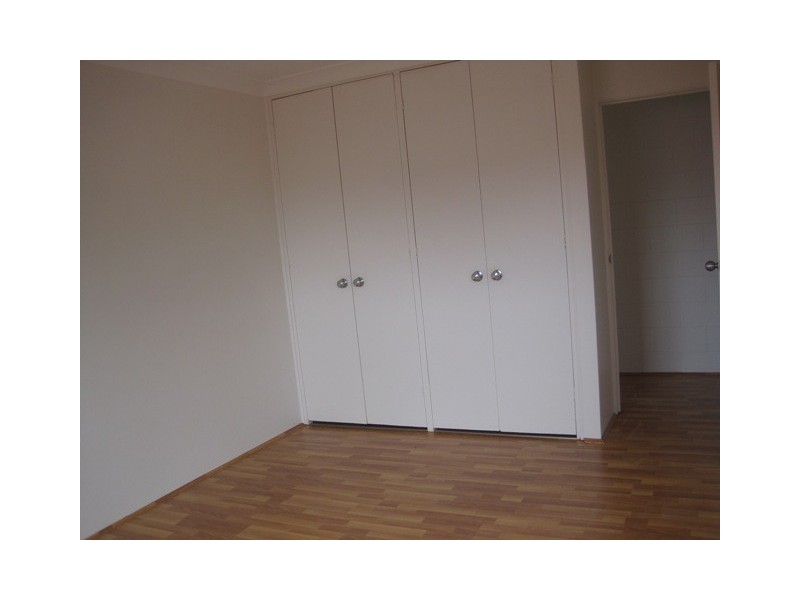 2/327 BARRENJOEY ROAD, Newport NSW 2106