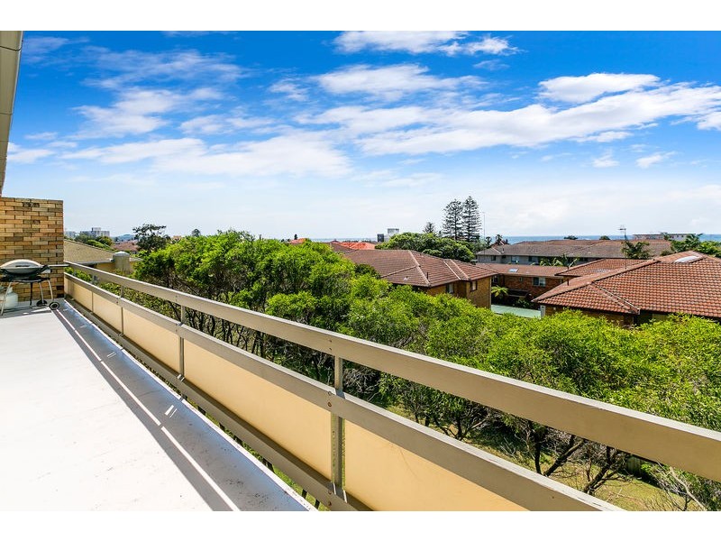 6/15 Stuart St, Collaroy NSW 2097