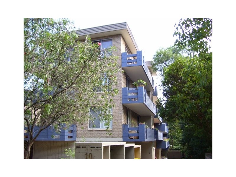10/10 QUEENS PARADE WEST, Newport NSW 2106