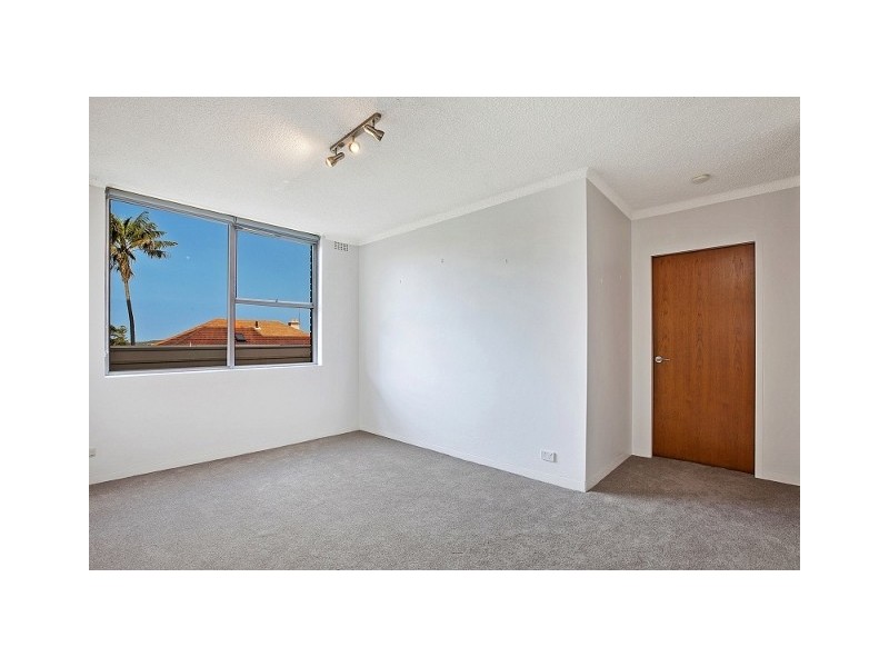 7 HILLTOP CRESCENT, Fairlight NSW 2094