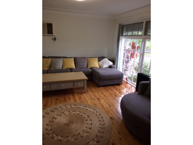7 WALTER RD (THE WHITE HOUSE),, Ingleside NSW 2101