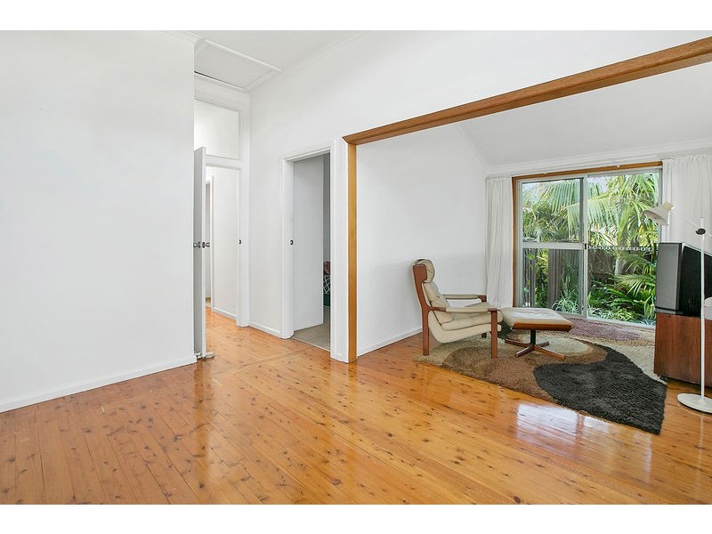 83 Wimbledon Avenue, North Narrabeen NSW 2101