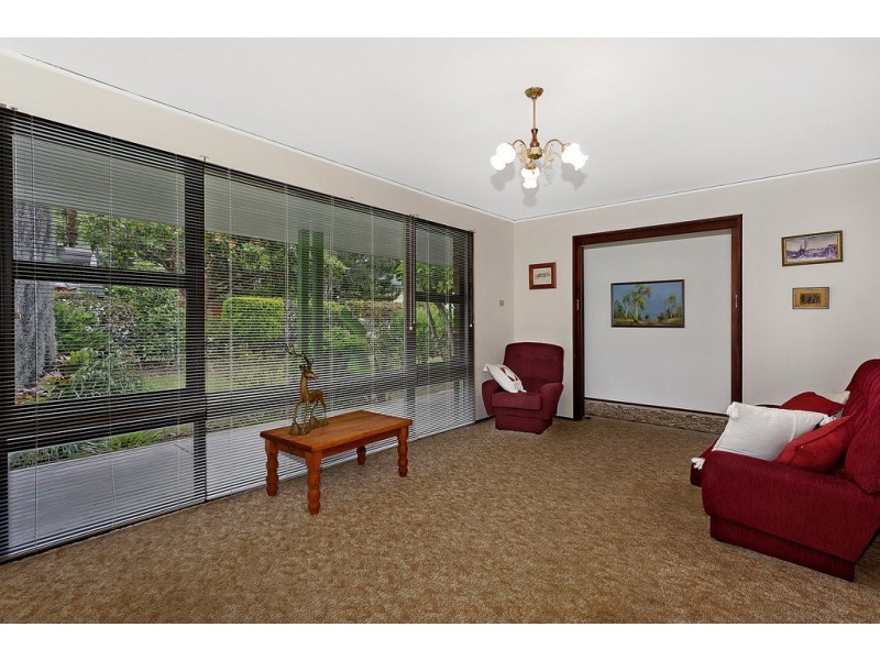 11 Peita Crescent, Mona Vale NSW 2103