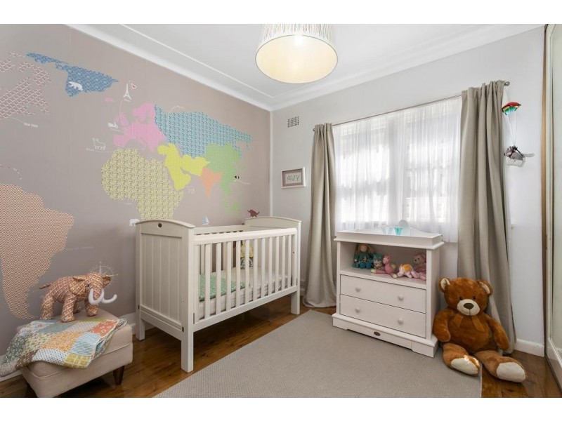 97 Gondola Road, North Narrabeen NSW 2101