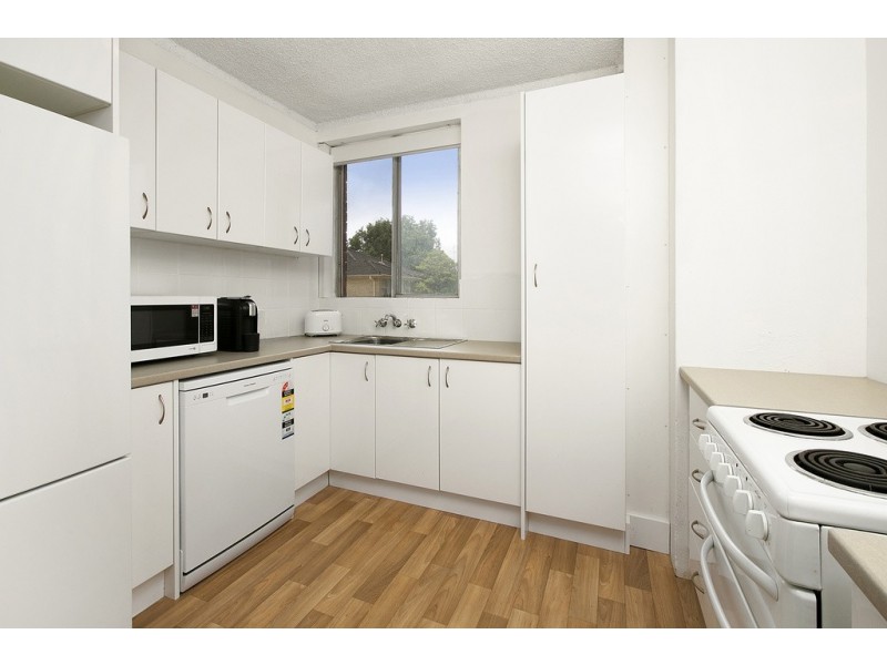 6/7 Kempsey Close, Dee Why NSW 2099