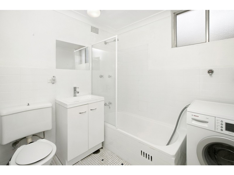 6/7 Kempsey Close, Dee Why NSW 2099