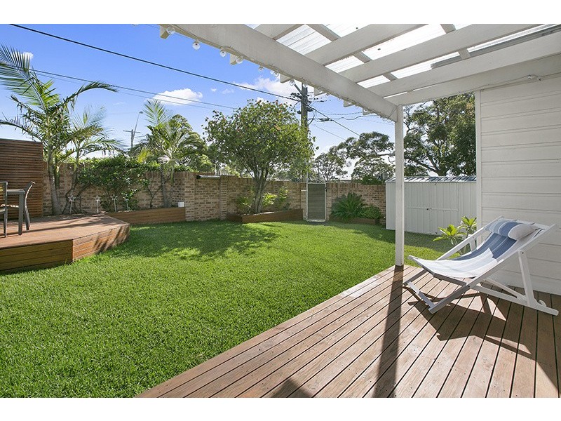 77 Warringah Road, Narraweena NSW 2099