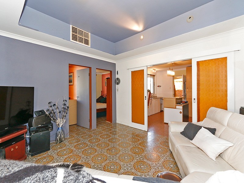 67 Shepherd Street, Beaconsfield WA 6162