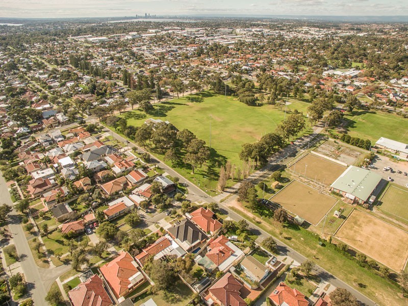 67 Shepherd Street, Beaconsfield WA 6162