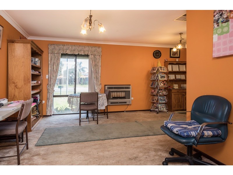 30A Bardwell Street, Thornlie WA 6108