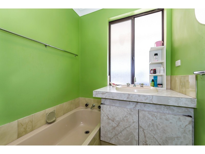 30A Bardwell Street, Thornlie WA 6108