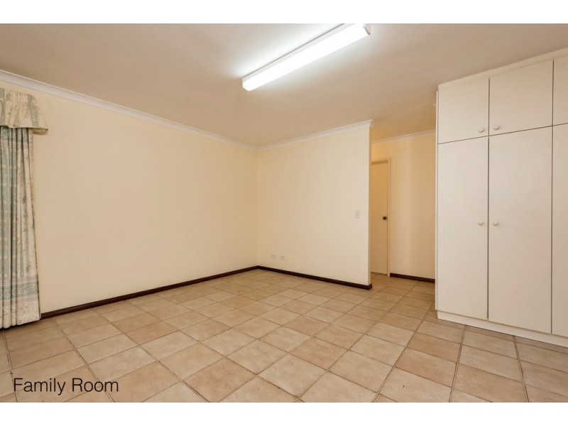 21 Munday Road, High Wycombe WA 6057