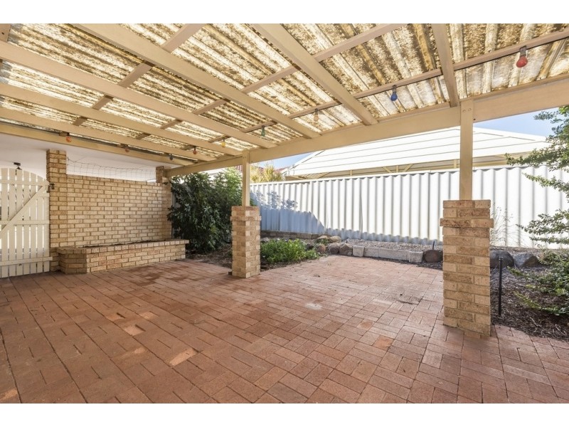 21 Munday Road, High Wycombe WA 6057