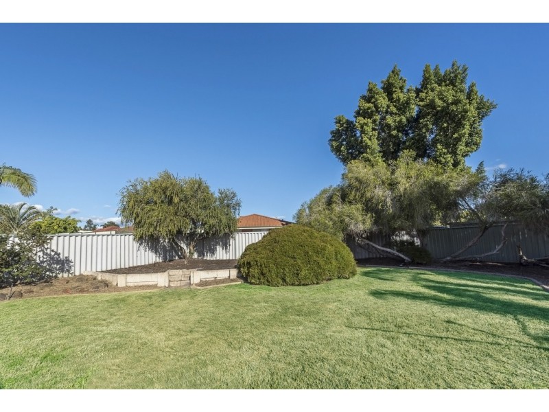 21 Munday Road, High Wycombe WA 6057