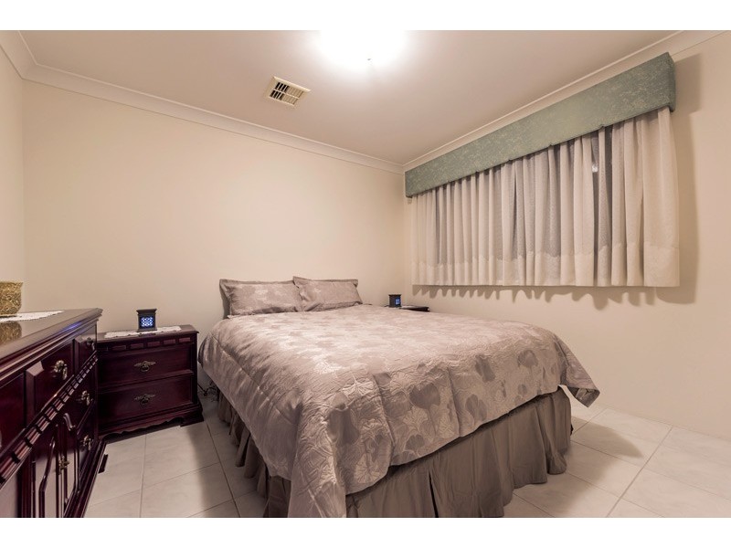 11 Morey Crescent, Bayswater WA 6053