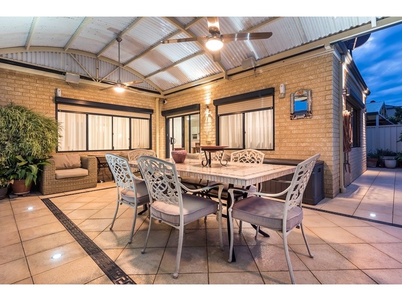 11 Morey Crescent, Bayswater WA 6053