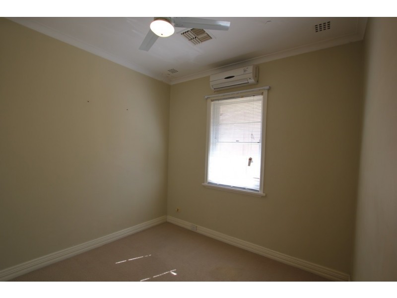 27 Toowong Street, Bayswater WA 6053