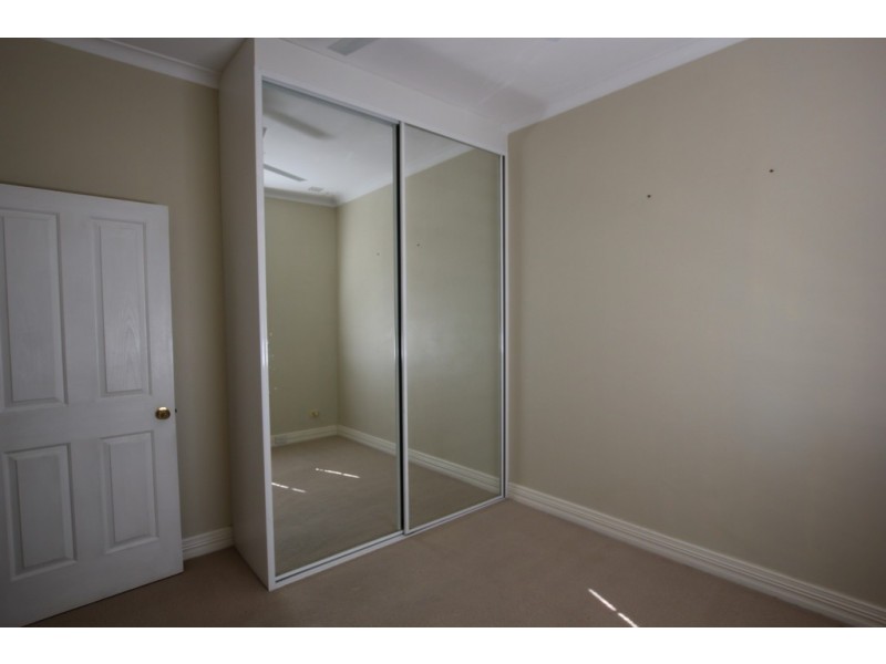 27 Toowong Street, Bayswater WA 6053