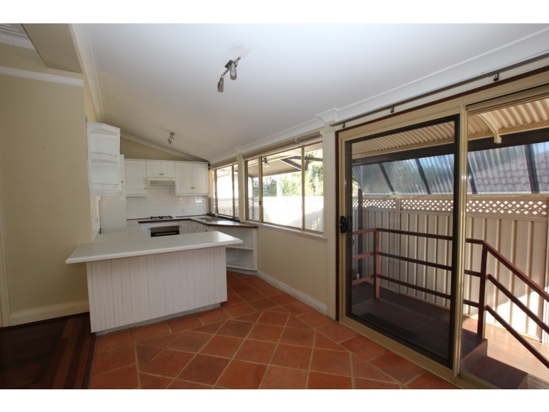 27 Toowong Street, Bayswater WA 6053