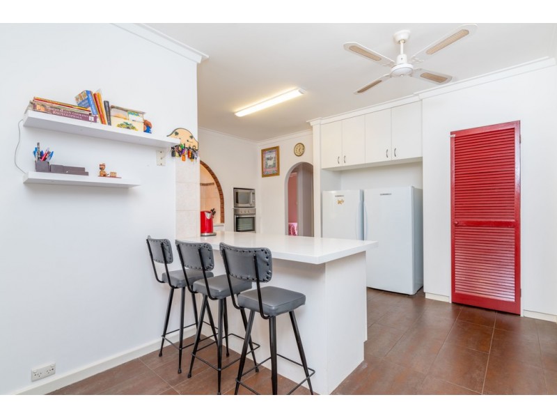 3 Chatham Road, Woodbridge WA 6056