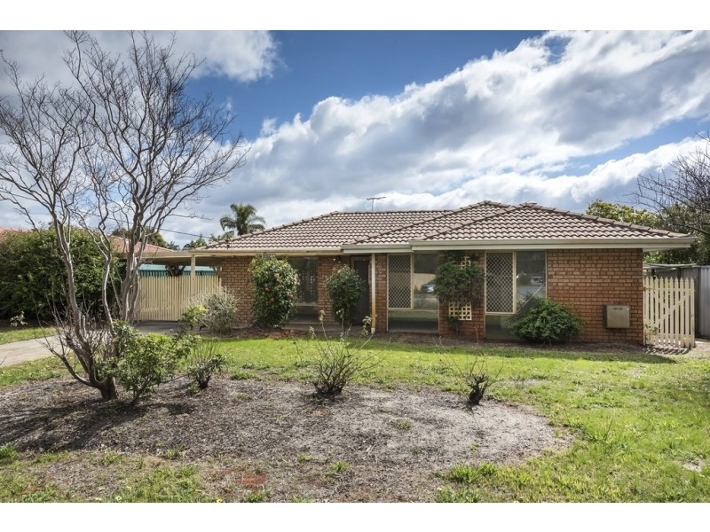 18 Amazon Drive, Beechboro WA 6063