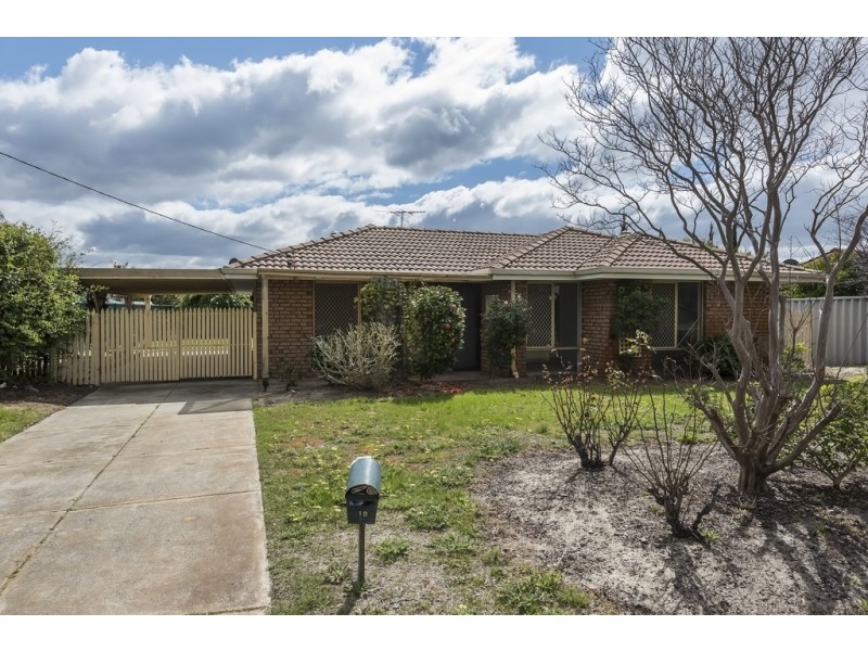 18 Amazon Drive, Beechboro WA 6063