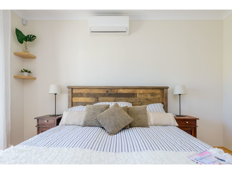 26 Pexton Drive, South Guildford WA 6055