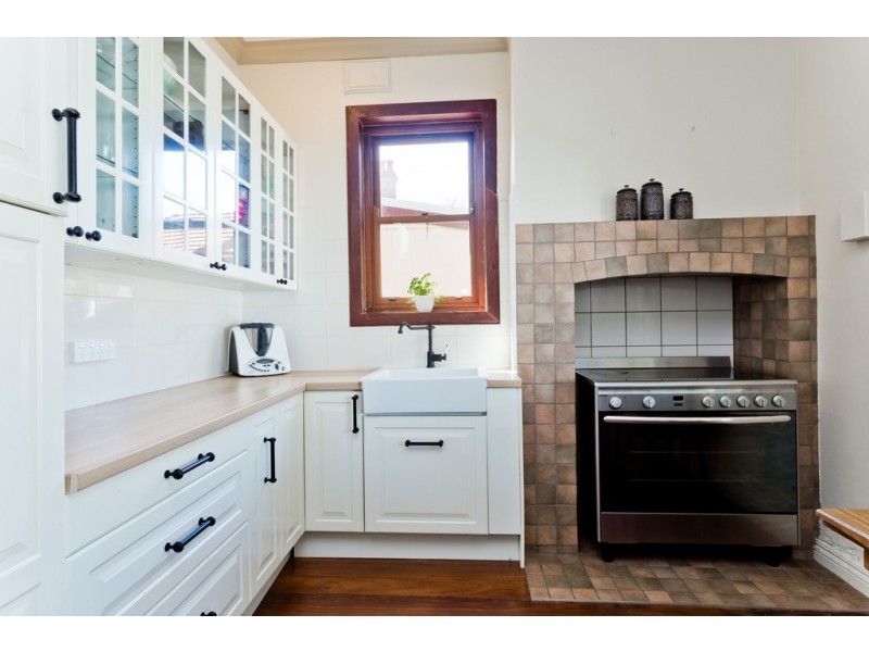 30 Johnson Street, Guildford WA 6055