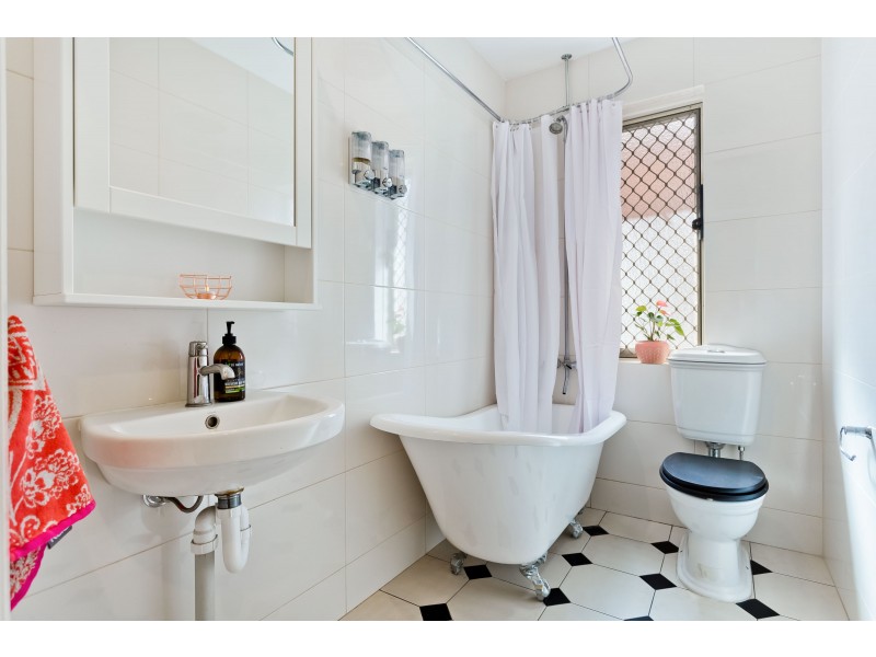 30 Johnson Street, Guildford WA 6055