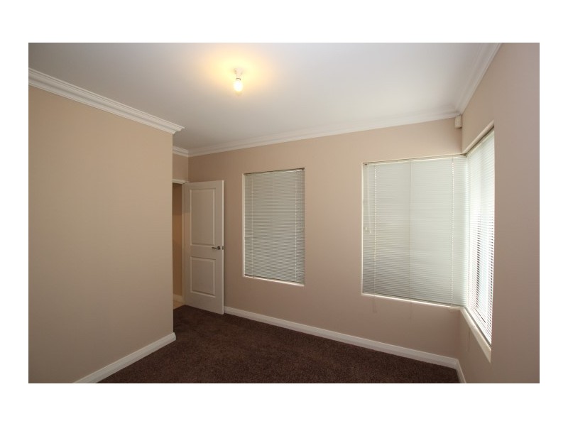 4/37 Hooley Road, Midland WA 6056