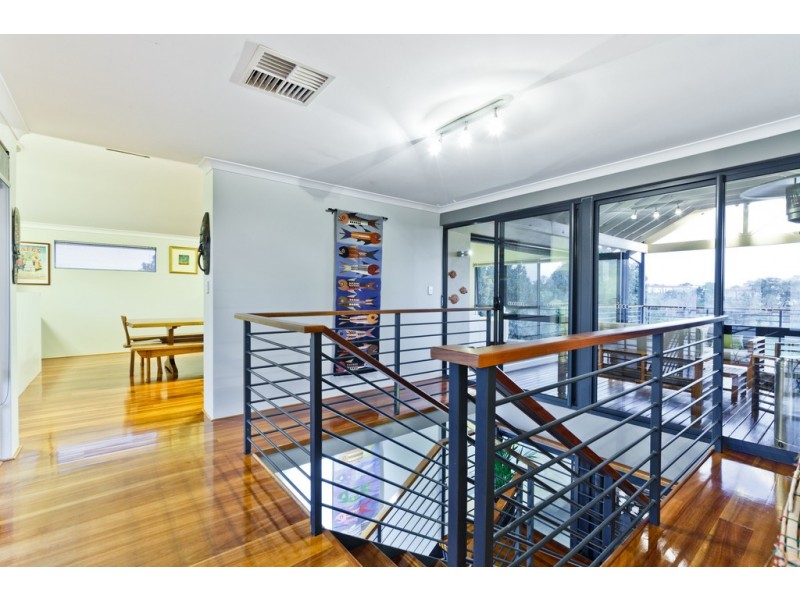 2/42 Wright Crescent, Bayswater WA 6053