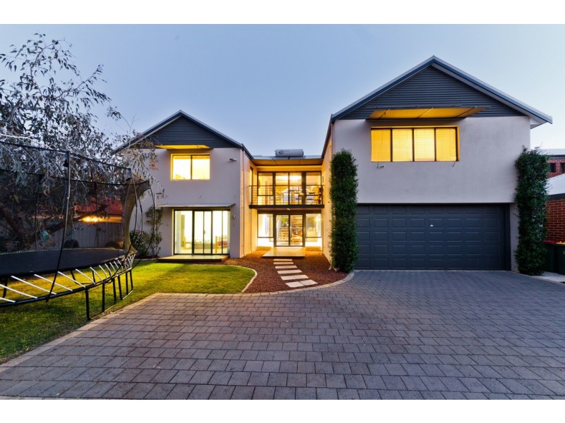 2/42 Wright Crescent, Bayswater WA 6053