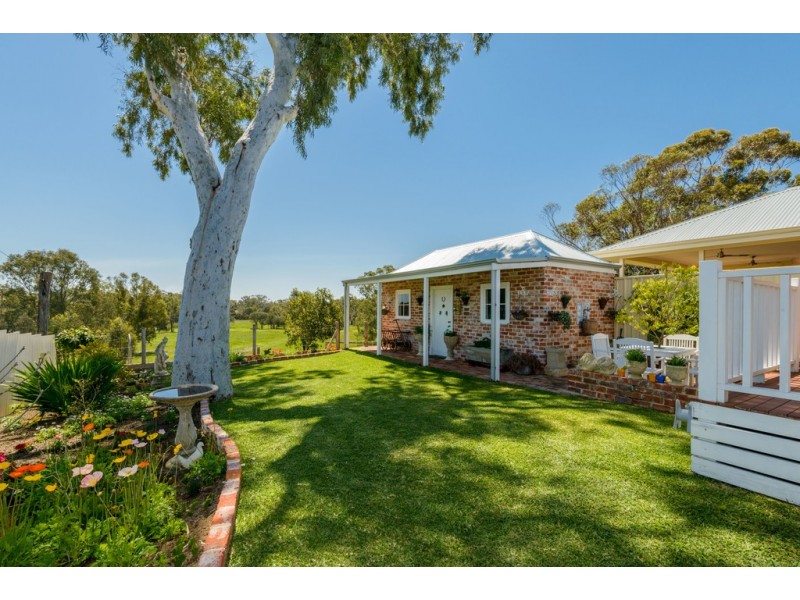 80 Terrace Road, Guildford WA 6055