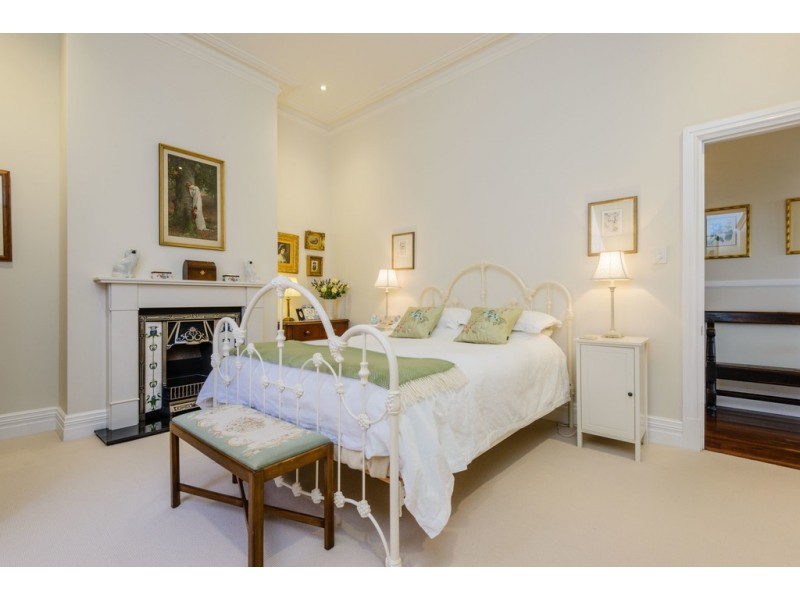 80 Terrace Road, Guildford WA 6055