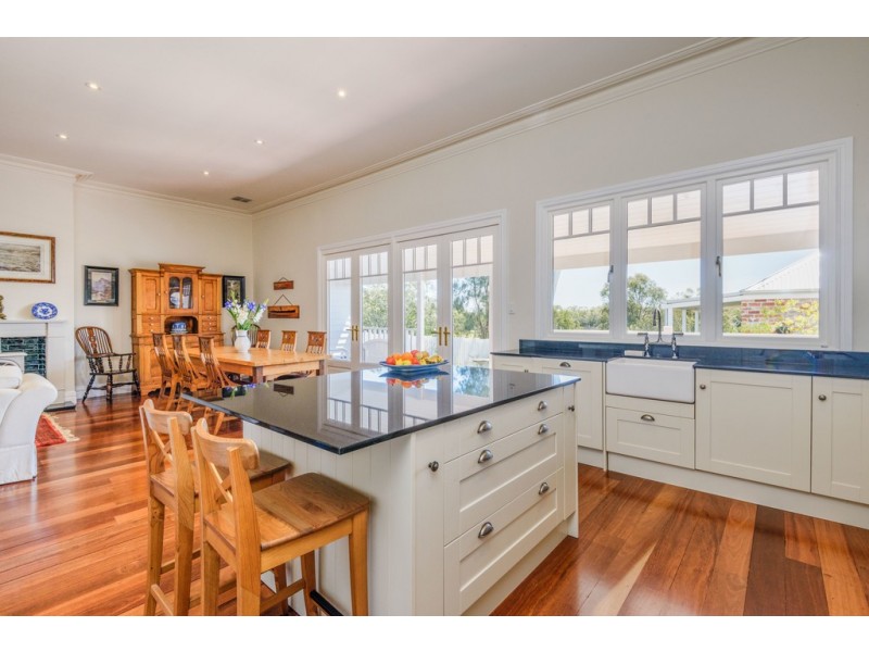 80 Terrace Road, Guildford WA 6055