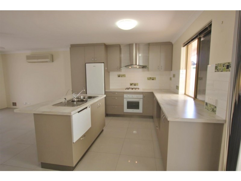 U6/71 EPSOM AVENUE, Redcliffe WA 6104