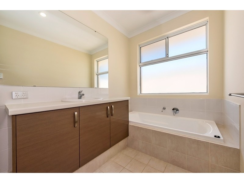 76A Katanning Street, Bayswater WA 6053