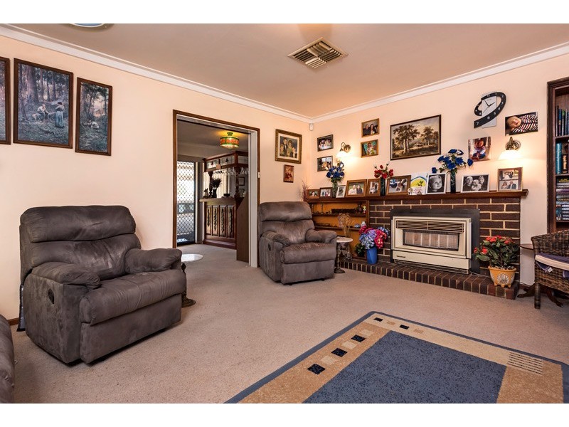 380 Spencer Road, Thornlie WA 6108