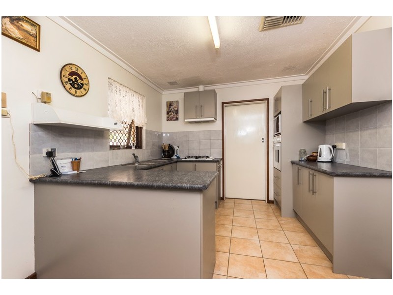 380 Spencer Road, Thornlie WA 6108