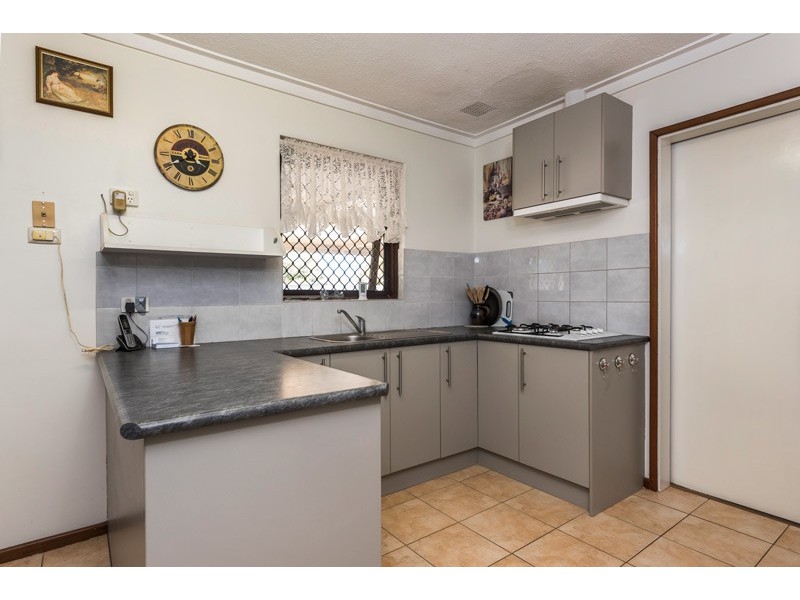 380 Spencer Road, Thornlie WA 6108