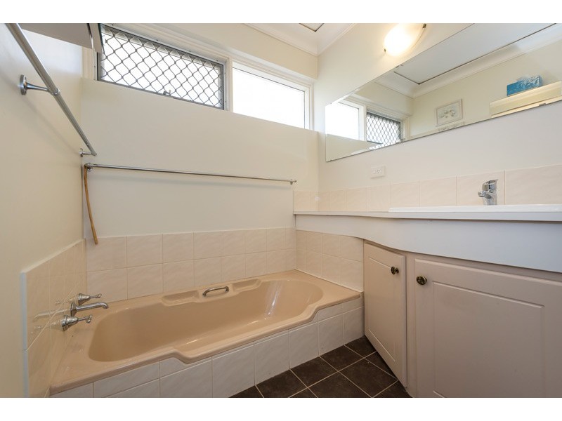 380 Spencer Road, Thornlie WA 6108