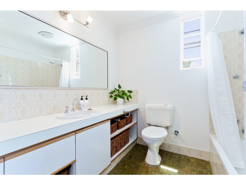 13 Johnson Avenue, Guildford WA 6055