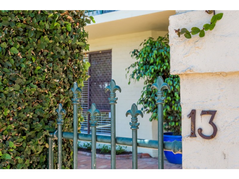 13 Johnson Avenue, Guildford WA 6055