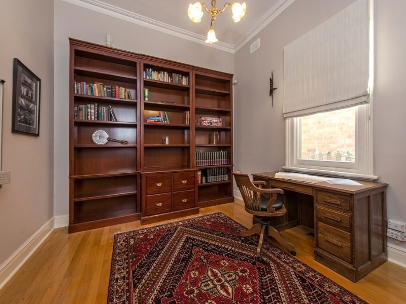 11 Turton Street, Guildford WA 6055