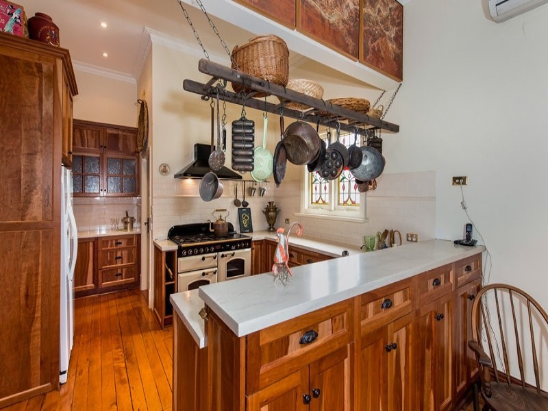 11 Turton Street, Guildford WA 6055