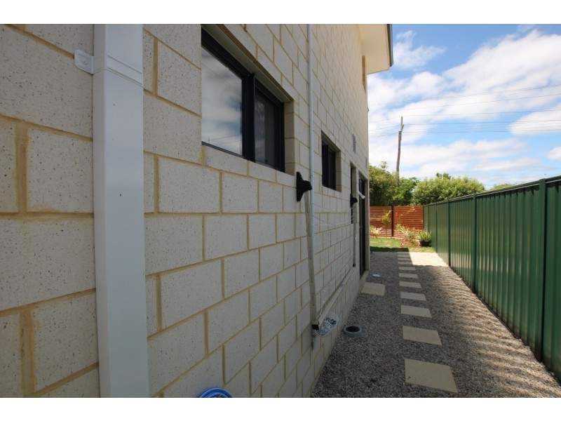 1/6 Newton Street, Bayswater WA 6053