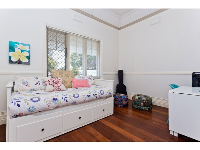 30 Johnson Street, Guildford WA 6055