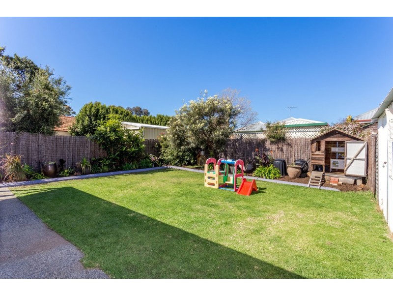 30 Johnson Street, Guildford WA 6055