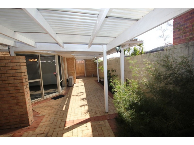 3/3 Knight Avenue, Yokine WA 6060